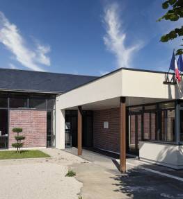 Reconversion de l'ancien préau de l'école de Prunay-le-Gillon