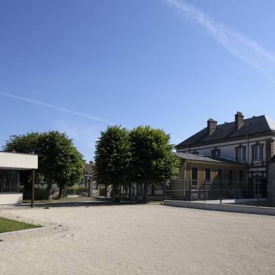 Reconversion de l'ancien préau de l'école de Prunay-le-Gillon 12