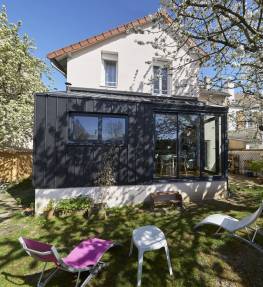 Extension sur jardin d'une maison en basse ville de Chartres